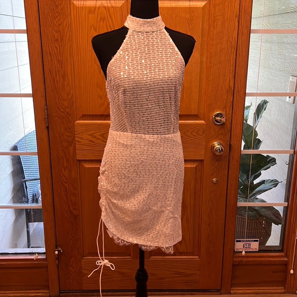 Dress - Picture 1 of 5